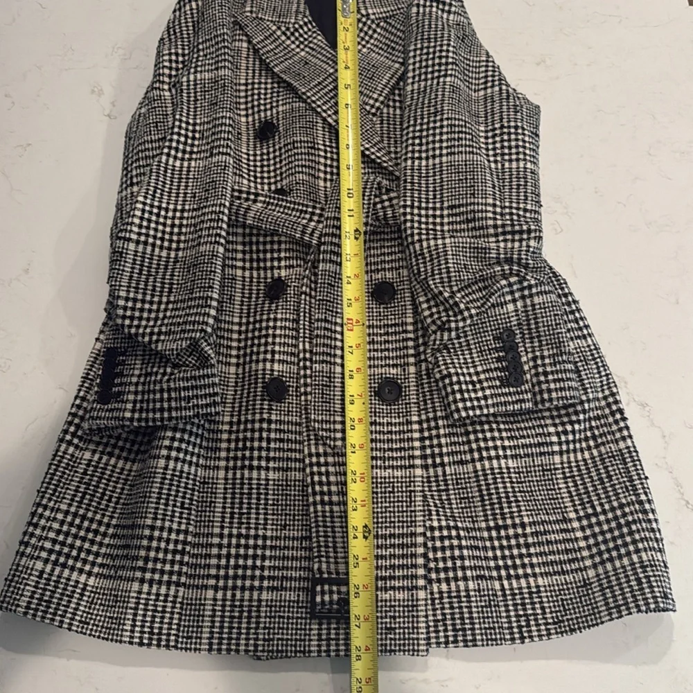 Veronica Beard black & white jacket/ blazer. Gorgeous. Worn 2x. - Picture 6 of 12